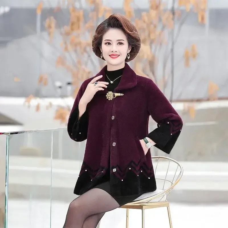 

Mom autumn and winter mink fleece jacket large size middle-aged women's foreign style top the elderly thickened woolen coatshort