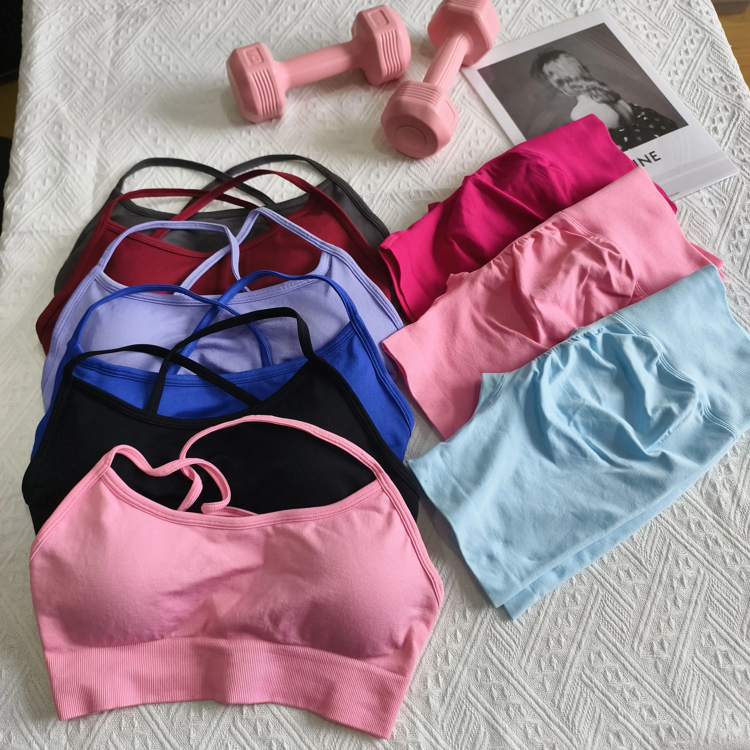 

Summer Solid Color Sports Cross Vest Seamless Shorts Women's Bottom Shirt Hip Lifting Cycling Pants Set