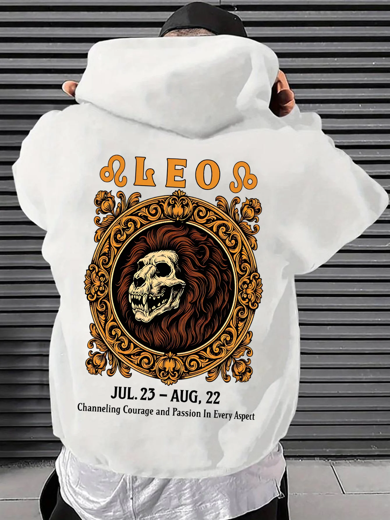 سويت شيرت بقلنسوة رياضي برسومات ليو زودياك لعام 2025 - بلوفر شتوي سميك مع رأس أسد ليو وحروف ليو #1