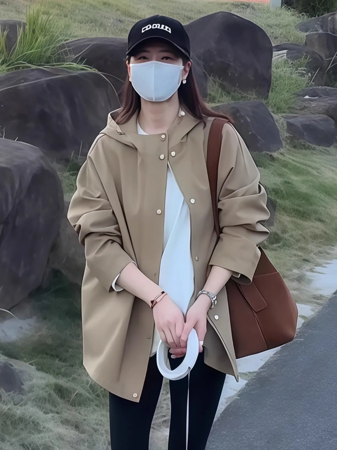 Loose Women's Windbreaker Coat 2025 Autumn New Korean Style Casual Versatile Slimming Meat Covering High-End Feeling Hooded Top