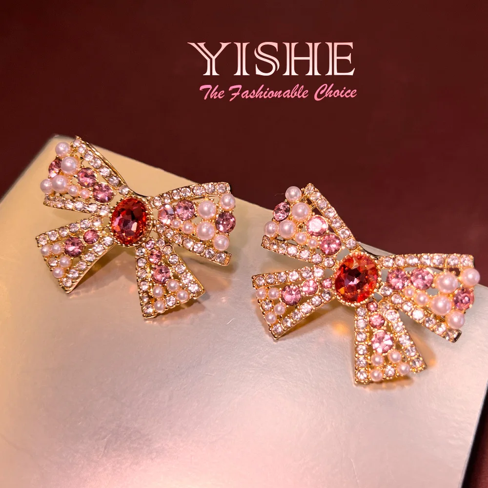 New Chinese Rouge Powder Bow Niche Design Diamond Earrings Vintage Elegant Gold Plated Premium Medieval