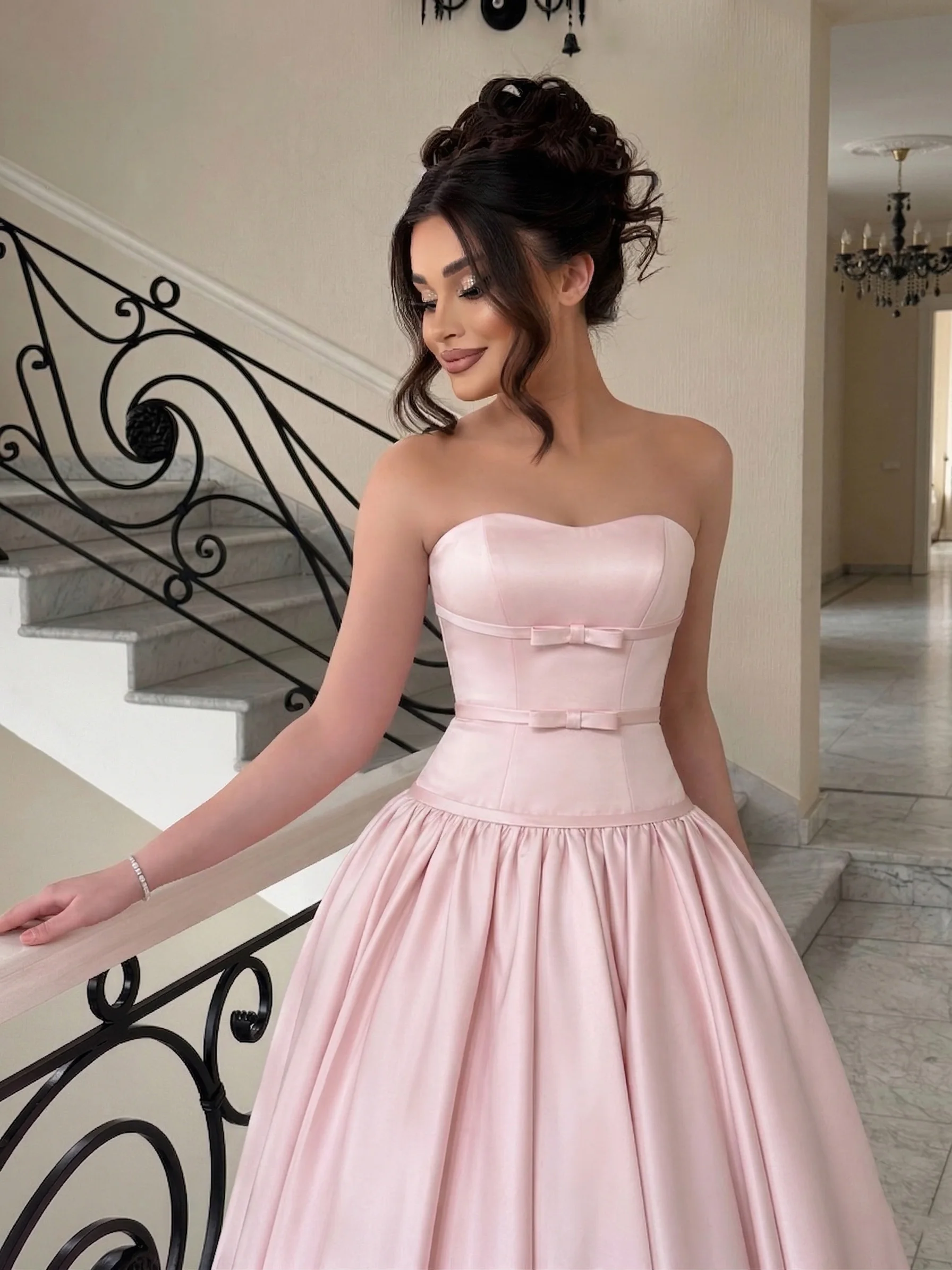 Sharon Said Arabisches Dubai Luxus Rosa Plissiertes Trägerloses Abendkleid A-Linie Saudi-Arabien Formelle Partykleider SF022 Maßanfertigung – Detail 7