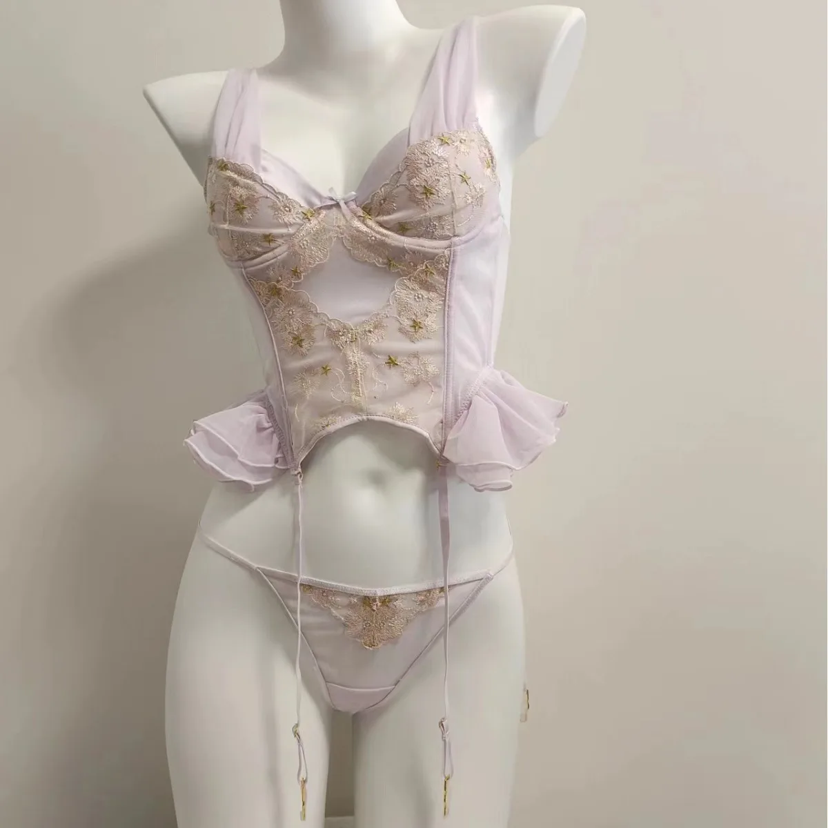 

New sexy lace adjustment gathering fishbone bra mesh ruffle edge back buckle vest garter panty set
