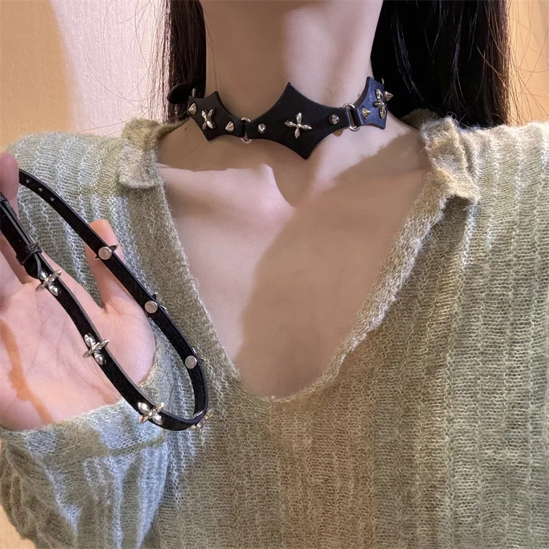 Vintage Gothic Black Necklace Choker for Women Fashion PU Leather Dark Collar Chain Trendy Jewelry Cool Y2K Accessories