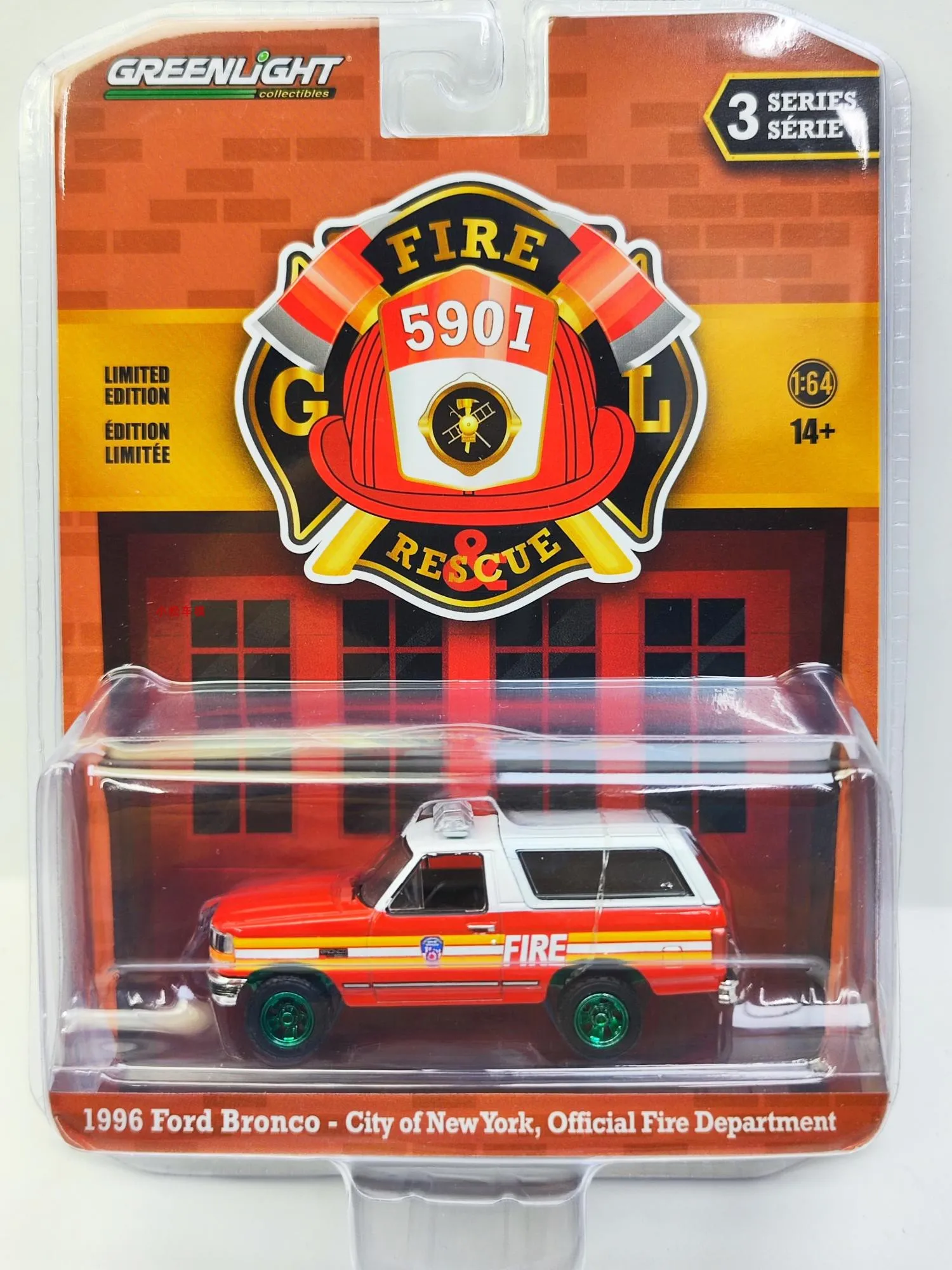 

Green Light 1:64 1996 Ford Bronco Ford Mustang FDNY Fire Department Green Editioncar Model Car Collection Toys Gifts