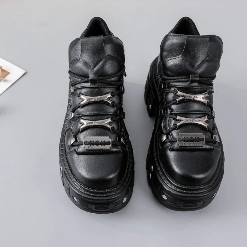 Nuove scarpe punk da donna Stivali nudi gotici stringati Piattaforma con tacco alto Accessori in metallo rock Scarpe da ginnastica casual per uomo e donna