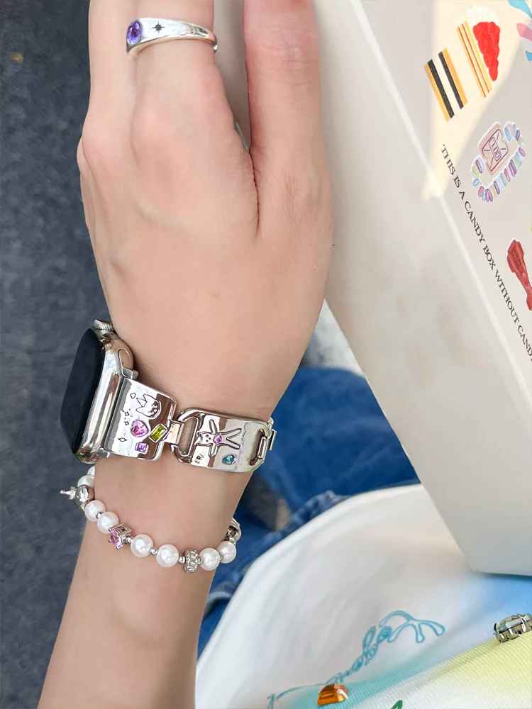 Глянцевый металлический ремешок с милым котом для iWatch Ultra 10 9 8 7 42 45 мм 46 мм 49 мм Ремешок с бриллиантовым браслетом для Apple Watch 38 мм 41 мм 6 5 SE 4