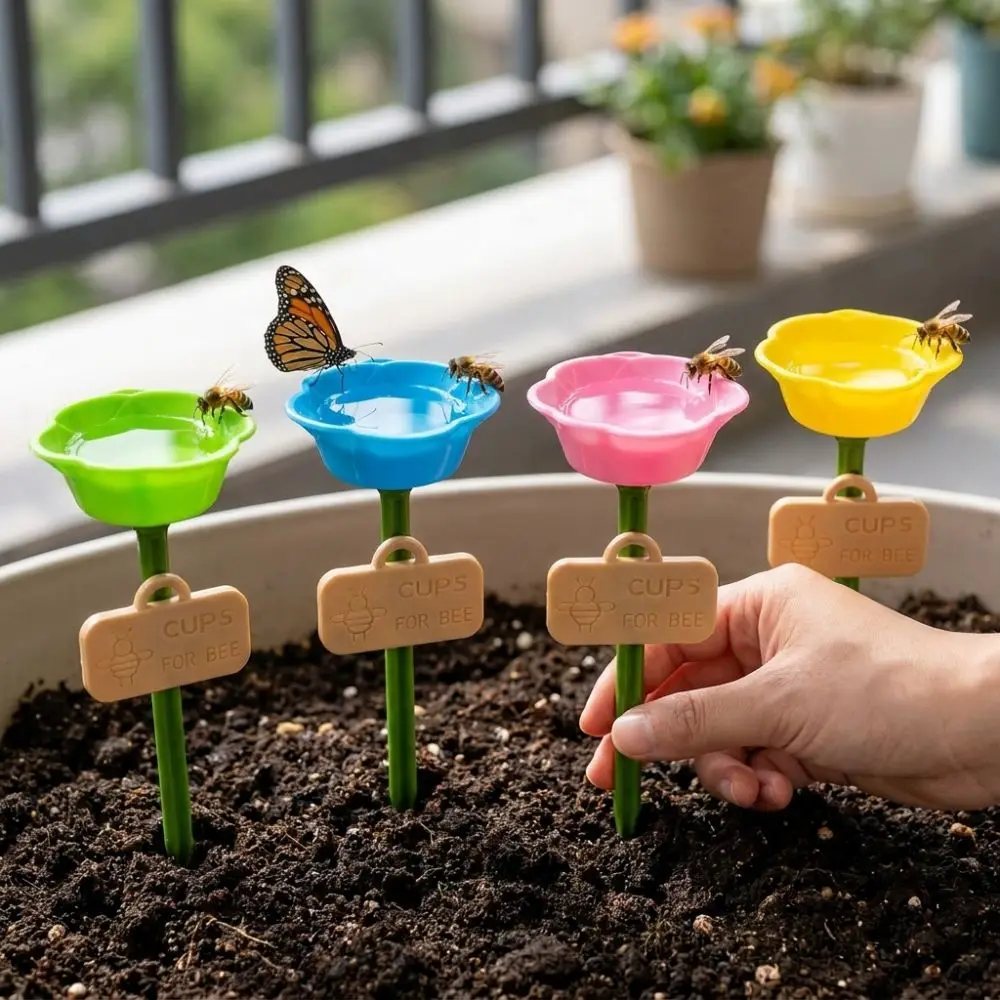 Flower Shaped Bee Watering Station Weatherproof Rust-resistant Pollinator Feeder Colorful UV Resistant Bird Water Dispenser