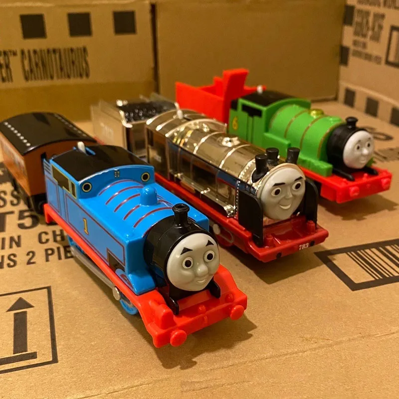 

Томас и друзья, магнитные игрушки-поезд, Томас Перси Skarloey Harvey, милые поезда, модель из сплава, литой под давлением детский автомобиль, рождественские игрушки, подарок