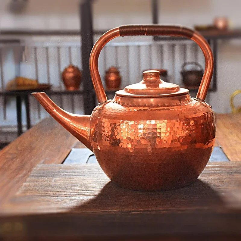 

Pure Copper Large Capacity Kettle for Traditional Tea: Manual Induction, Anti-Hot Handle, Vintage Teapot, Resilient Cookware,