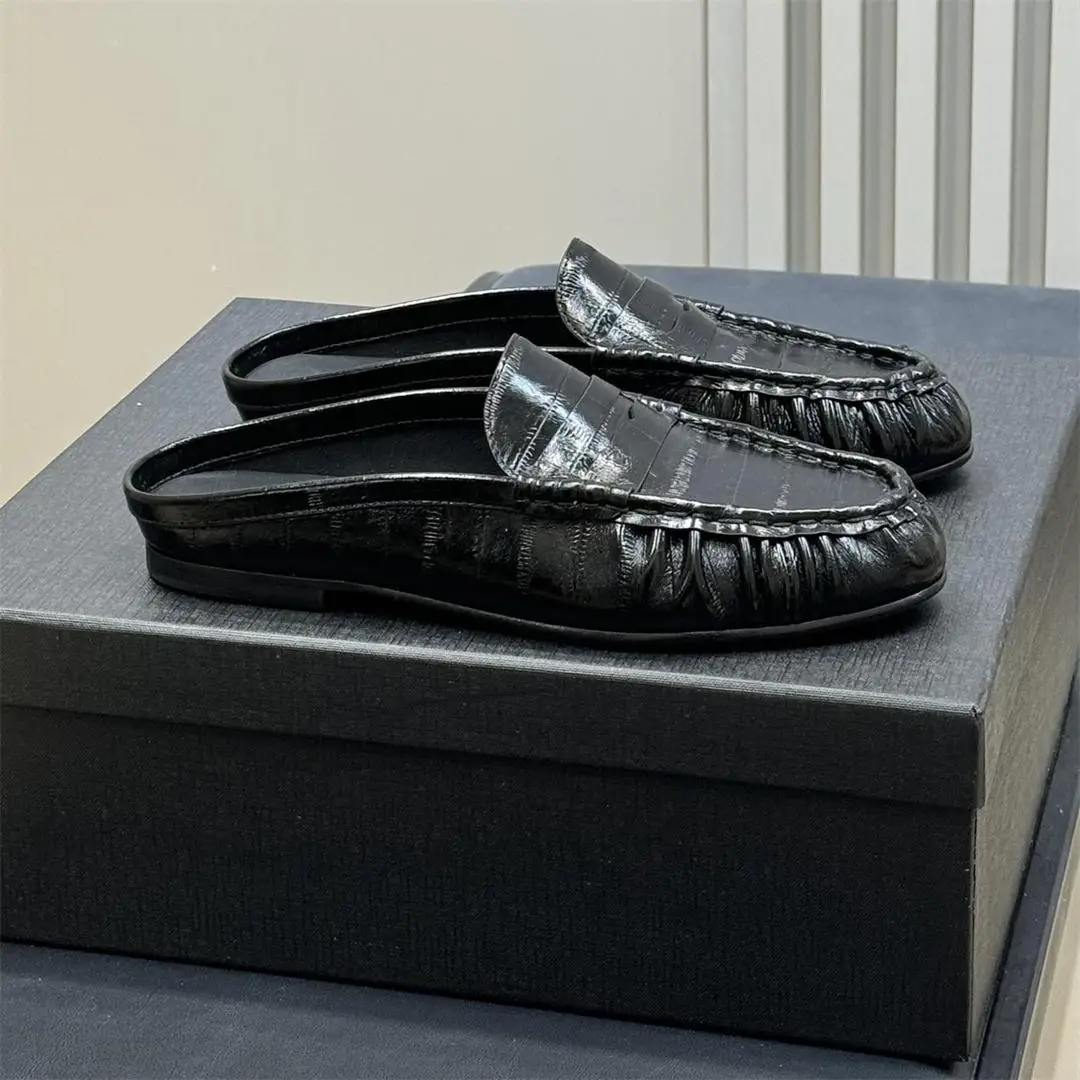 2026 Primavera Verano nuevas zapatillas de mujer punta redonda zapatos de mujer plisado cuero genuino Retro Casual mulas zapatillas zapato femenino