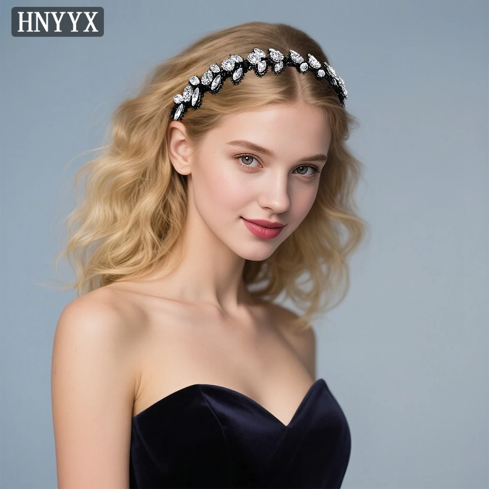 HNYYX Perhiasan Rambut dengan Ikat Kepala Lembut Hitam Buatan Tangan Berlian Imitasi Hiasan Kepala Elegan dan Murah Hati Aksesori Rambut Pesta Harian A375