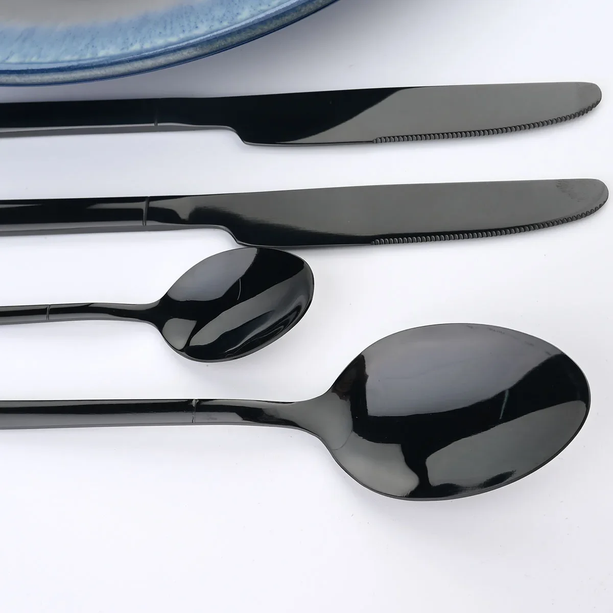 24pcs Dinnerware Sets Stainless Steel Black Tableware Set Knife Fork Spoon Flatware Set Cutlery Set Knife Fork Spoon Tea Spoon