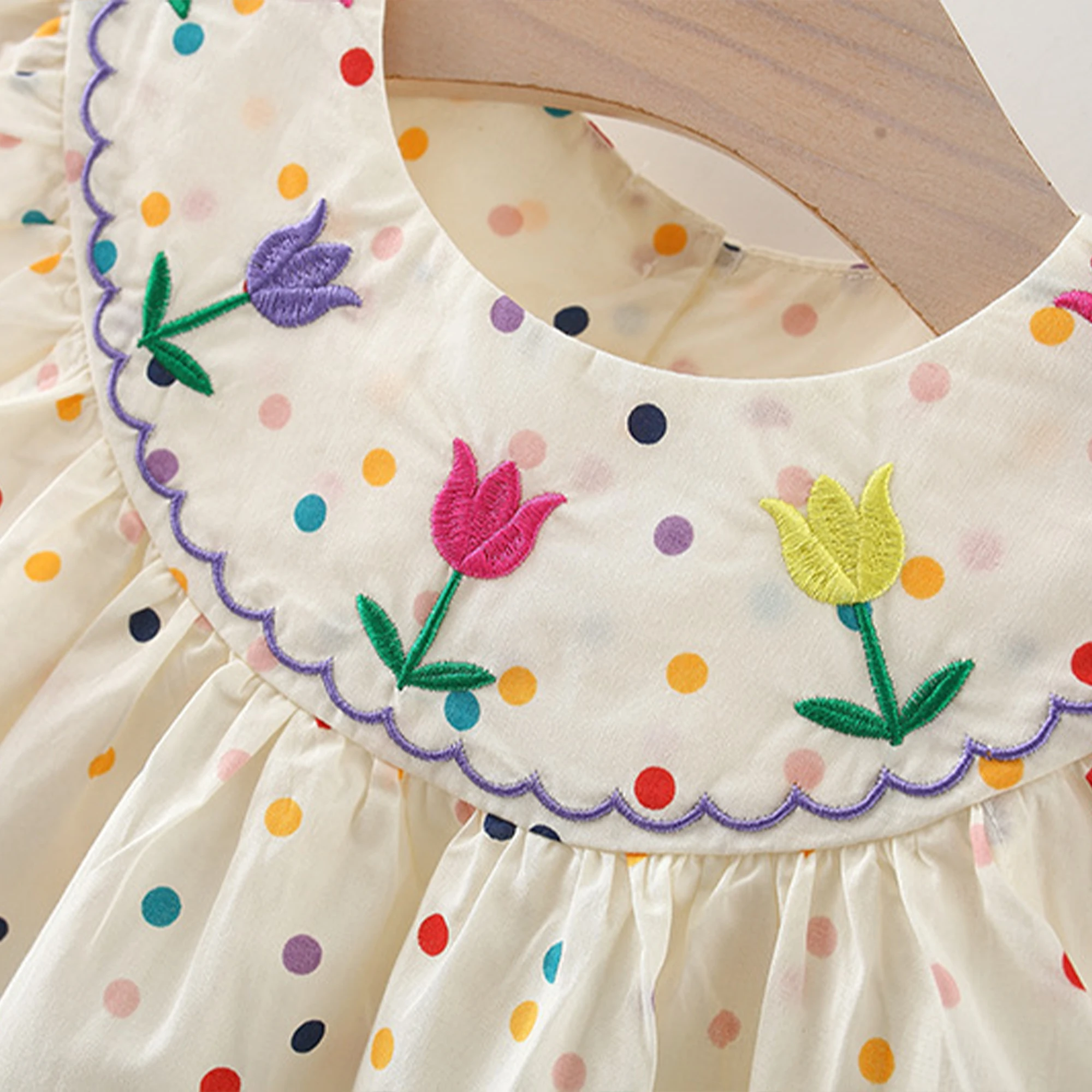 Girls Summer New Short Sleeved Dress Flower Embroidered Colorful Dotted Doll Neck Princess Dress 0-3 Years Old