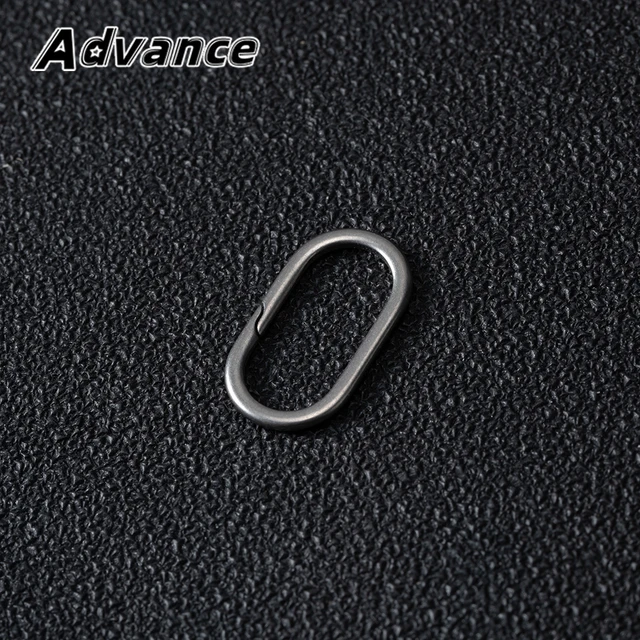 Small Keyring DIY Titanium Alloy Key Ring Buckle Outdoor Tool EDC 5 Small Keyring DIY Titanium Alloy Key Ring Buckle Outdoor Tool EDC 5
