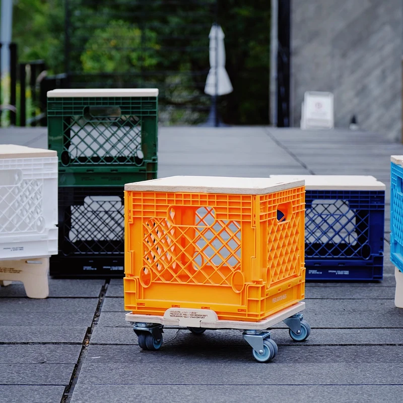 

Industrial Style Car Storage Box, Outdoor Folding Stool Chair, Multi-Purpose Plastic Milk Crate - Durable Organizer for Camping