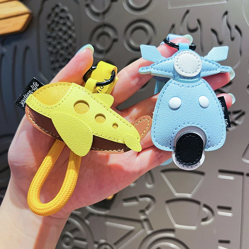 

Creative Handmade Leather Keychain Creative Transportation Keychain Bag Pendant Cute Car Airplane Motorcycle Hanging Charm Gift
