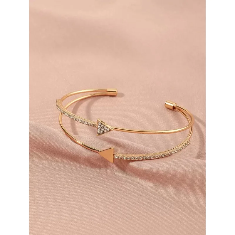1 Stück Damen-Armband mit Strass-Dreieck-Manschette – modisches Schmuckgeschenk für den täglichen Gebrauch.