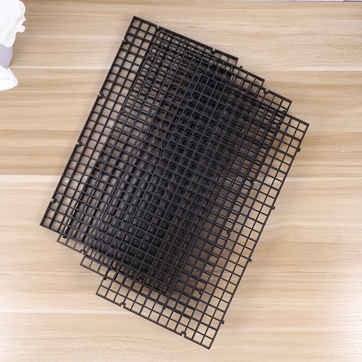 

8 Pcs Bottom Filter Grid Fish Tank Divider Aquarium Crate Partition Tray Separator Dividers Connector Plastic Net Frame