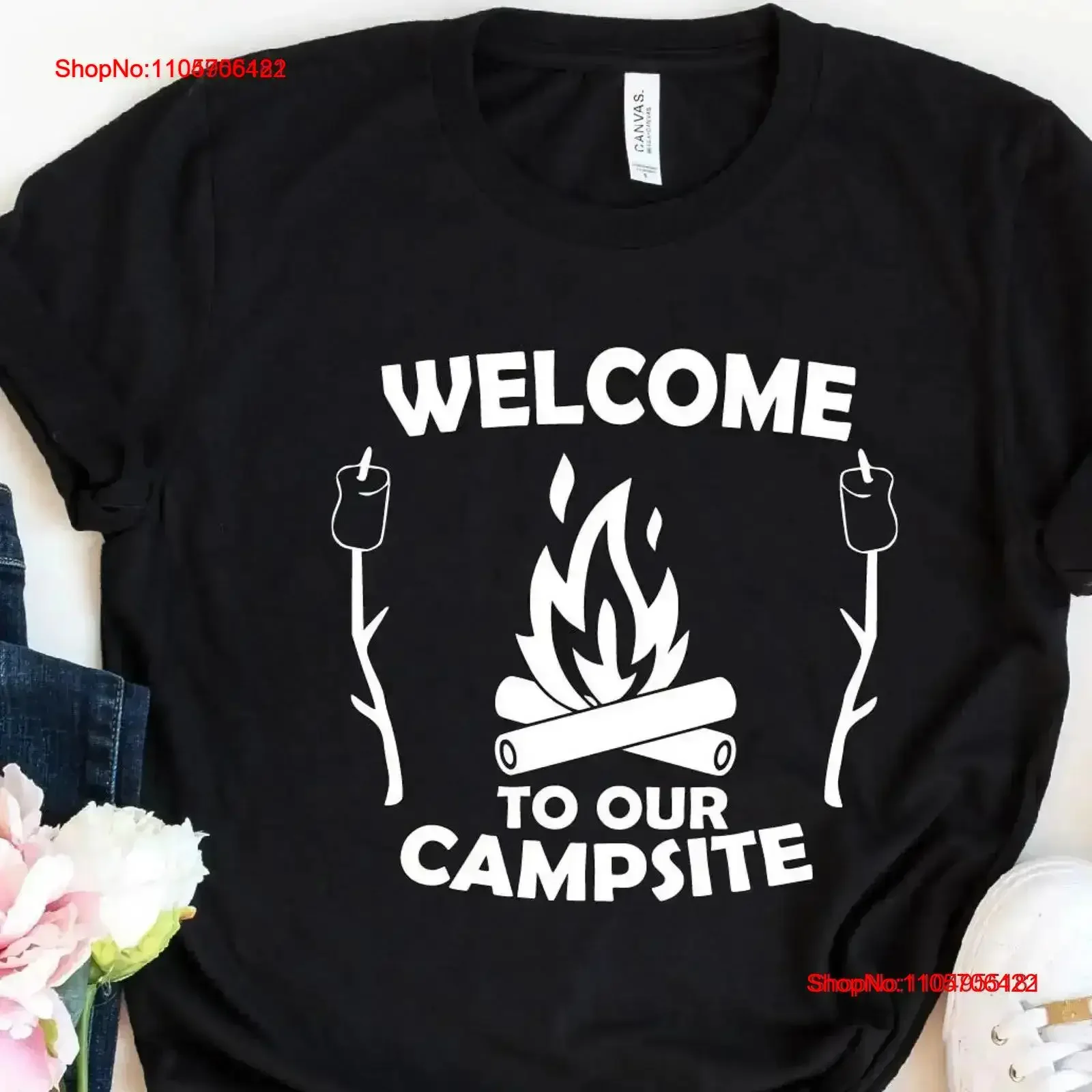 Bienvenue à notre camping – T-shirt RV Camp Team Camping Squad Explore More Traveler – Vêtements vintage délavés de créateur – Polyvalent