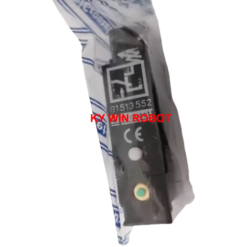 

1PCS/LOTS 100% Genuine Crouzet Switch Button 81513552/81513501/81519032/81519632 IC Electronic components for Arduino DIY