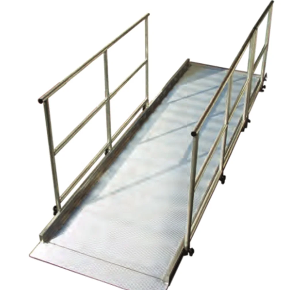 

Aluminum Ramp for Unloading and Loading for Truss Roof Structure Event