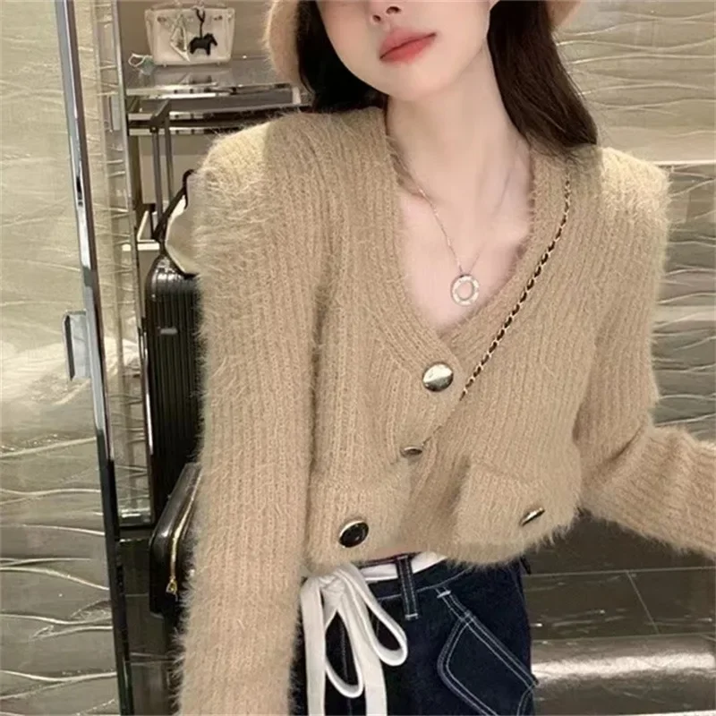 Women New Chic Solid Colors Furry Cardigans V-Neck Slim Short Sweater Autumn Winter Simple Casual Knitted Cardigan Knit Sweater