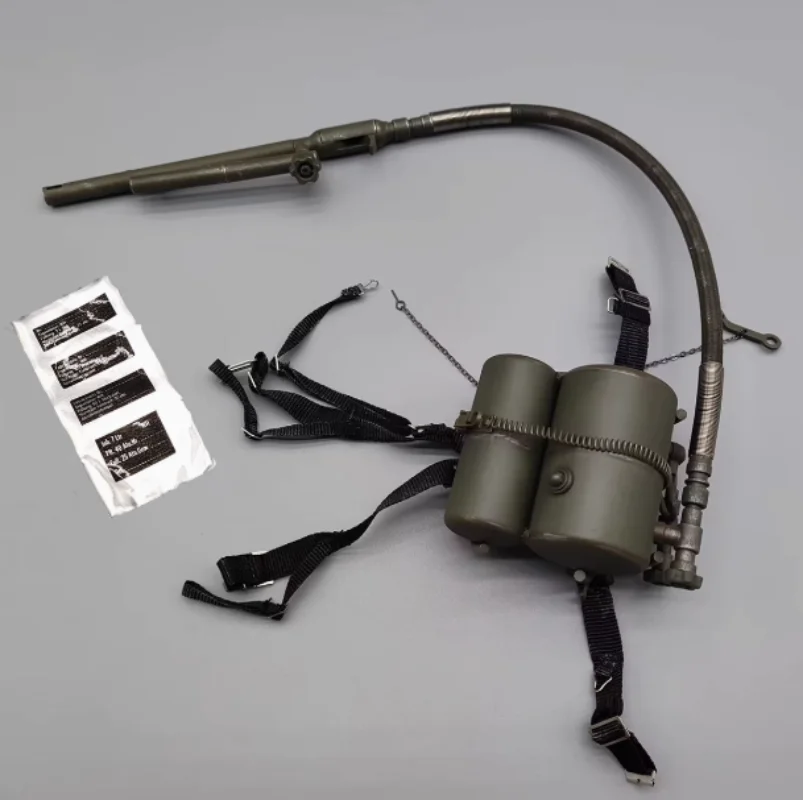 DID D80177 1/6 Scale Soldier Flamethrower Model