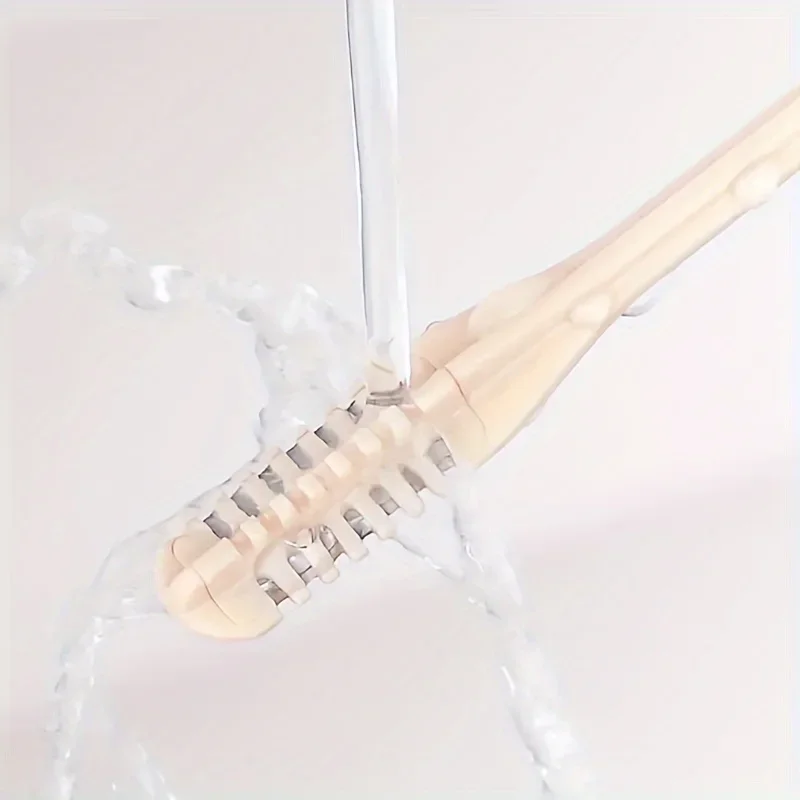 مجموعة تشذيب شعر الأنف والأذن يدويًا سهلة التنظيف ، خالية من البطارية ، مثالية للبالغين والمراهقين ، 4 +