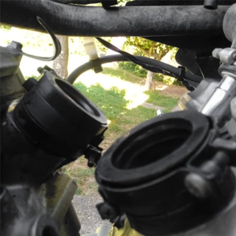 

Replacement Carburetor Intake Manifold Boot Holder For Honda VT600 VT750 Shadow XL600V XLV600 XL650V XLV650 Transalp NT650-A97E