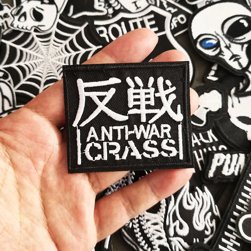 50pcs/lot Black White Punk Patches Iron On For Cloth Embroidery Hippie Badges Jacket Jeans Stickers Fabric DIY Sewing Appliques