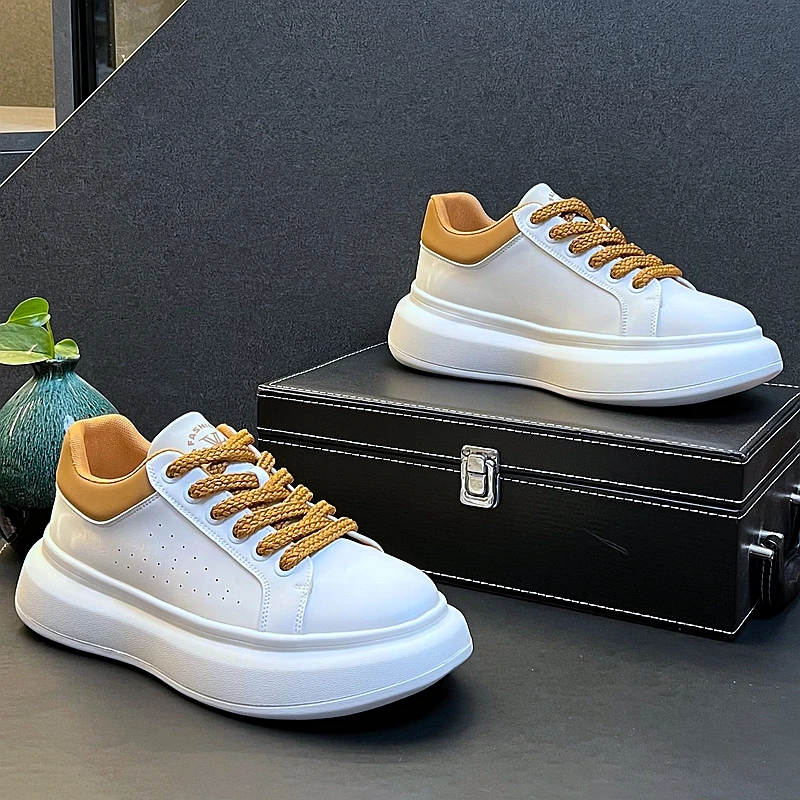 New Arrival Men Korean Version Simple and Versatile White Sneakers Spring Summer Autumn Luxury Designer Trending Casual Shoes