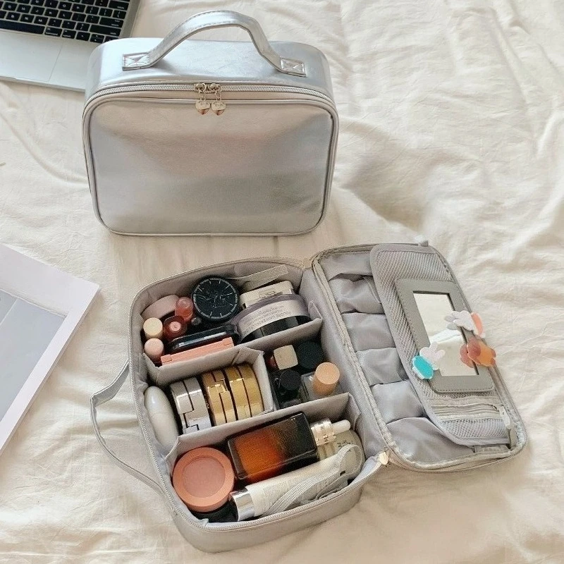 Large Capacity Tote Fashion Waterproof Travel Toiletry Bag  Ins Silver PU Leather Makeup Brush Bag Cosmetic Organizer for Women