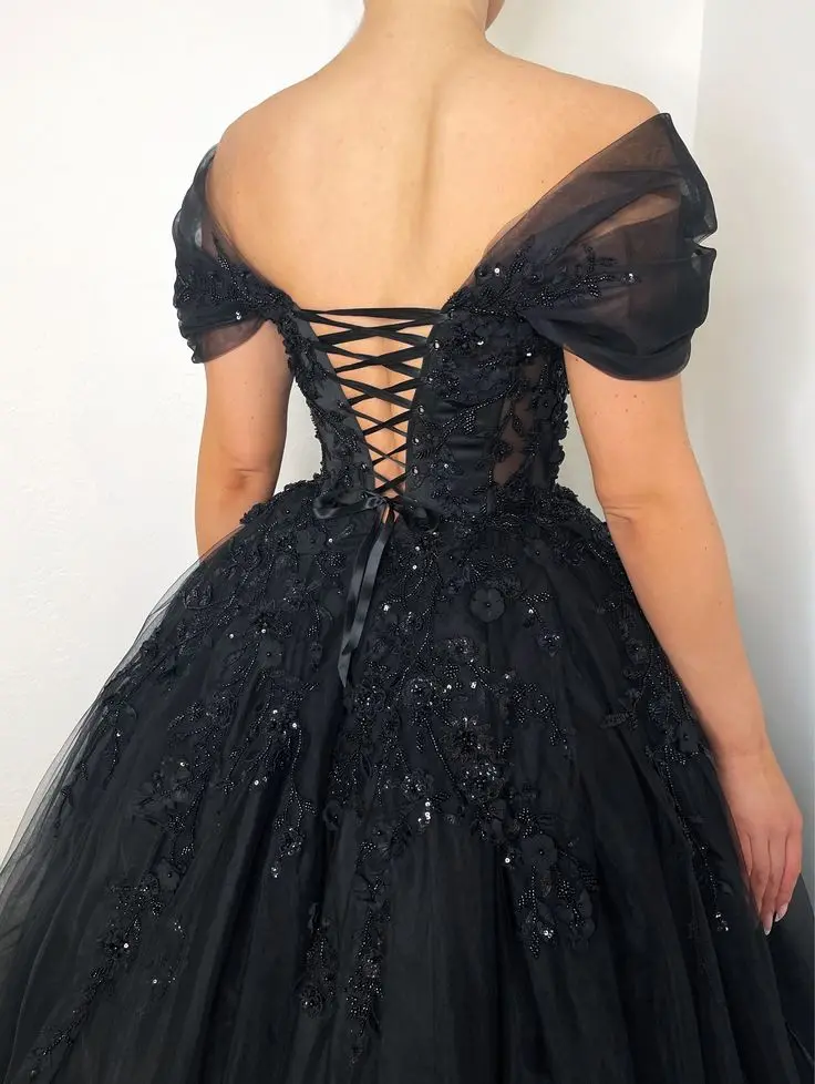 Black Evening Dress 2024 Beaded Lace Applique Off Shoulder V Neck Tulle Ball Gown Long Sweep Train Prom Gowns Elegant Woman