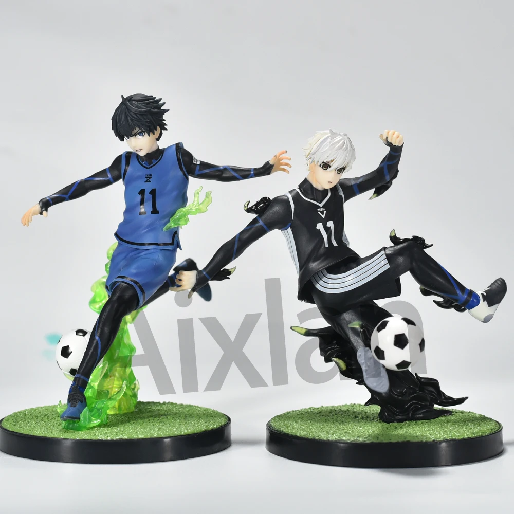 Aixlan BLUE LOCK Figure Nagi Seishiro Isagi Yoichi Grassland Football PVC Action Figure Amine Christmas Gift Collectible Toys