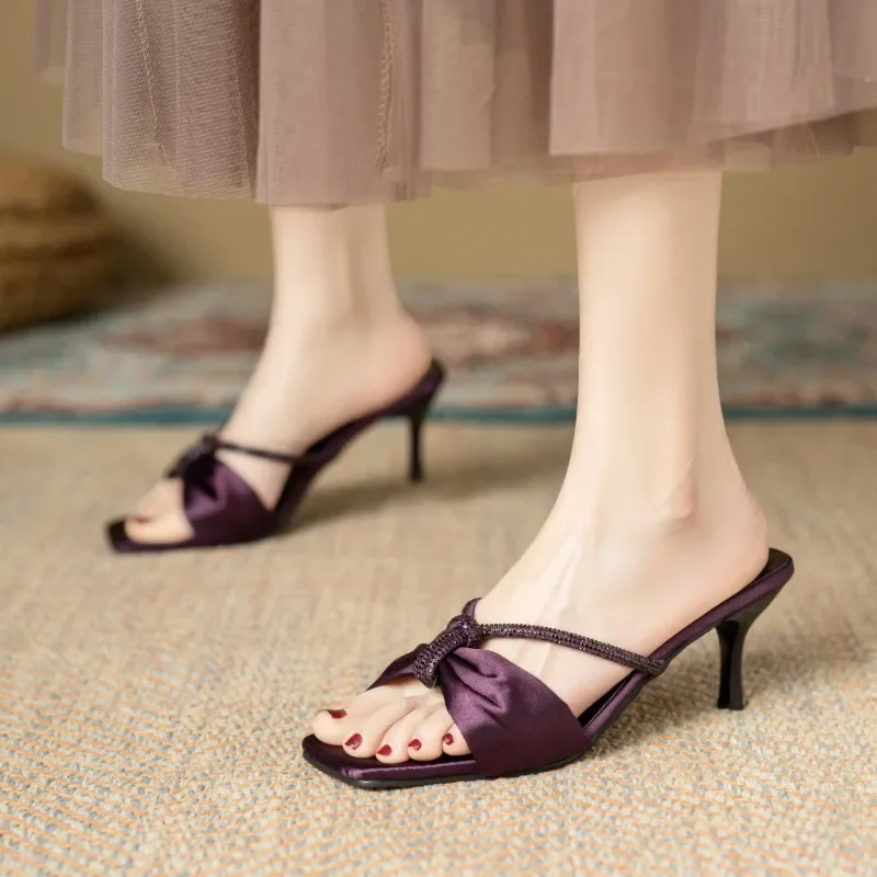 

2025 Summer Women's Square Toe Slippers Crystal Stiletto Heel Sandals Plus Size Dress Slippers for Classic Fashion Ladies Shoes