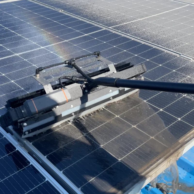 

Heavy-Duty PV Module Cleaning Machine Dry Wet Use Anti-Corrosion Bracket for Dusty Areas