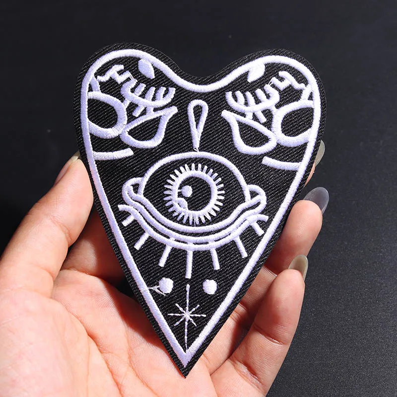 Black Heart Eyeglass Size: 10.4 * 7.7CM Embroidered Patches Iron On for Clothing Appliques punk Badges Clothing decoration