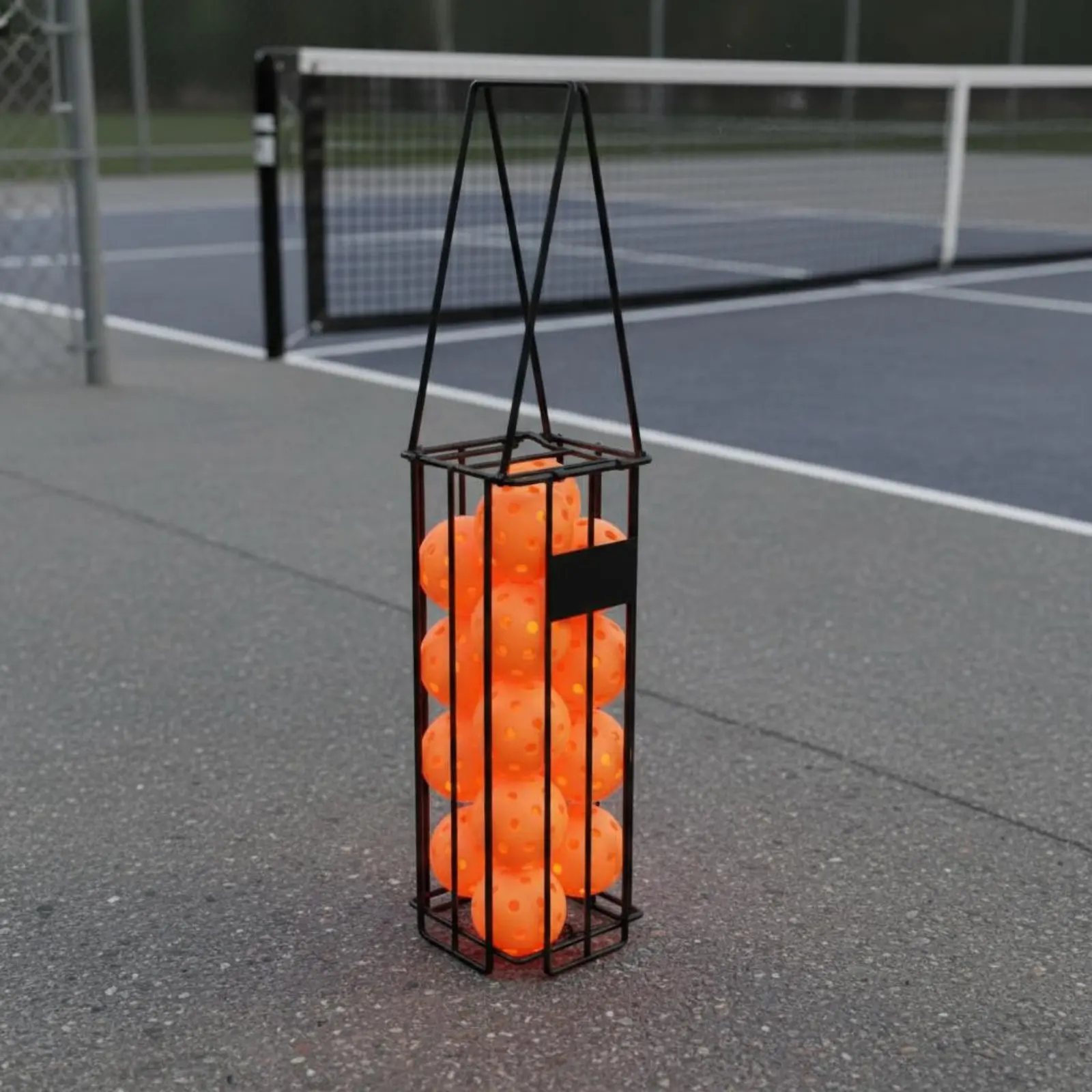 

Pickleball Ball Holder Easy to Carry Pickleball Storage Rack Ball Storage Basket Space-Saving Indoor Outdoor for Coaches, Court
