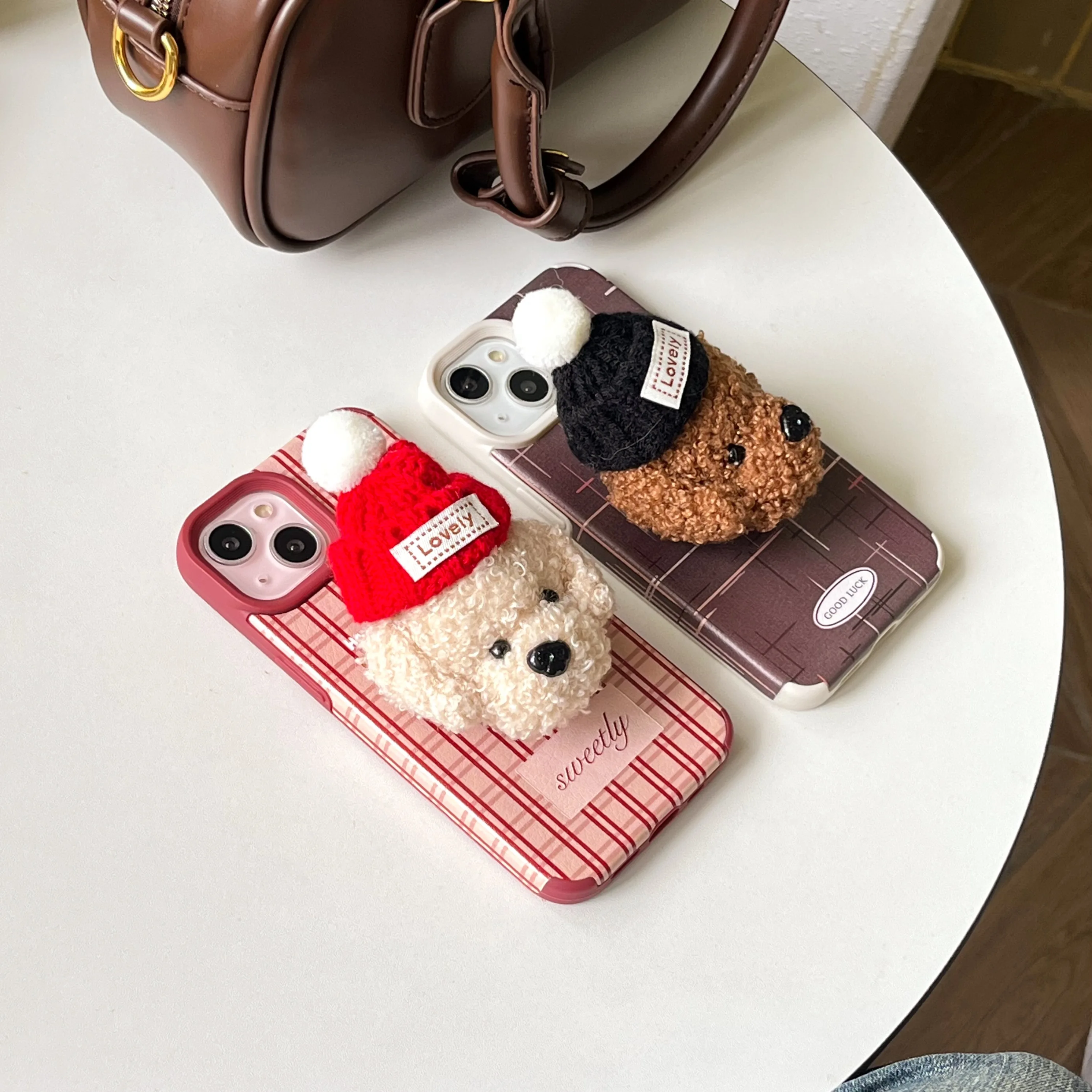 Trapezoidal veneer Hat plush doll Dog stand pattern For iphone 15Promax 15Pro 15 14Pro 14Promax 13Pro 13 13Promax 11 Soft Shell