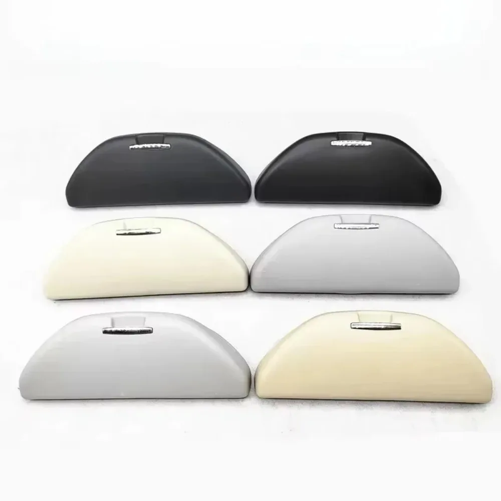 

For Car Sun Glasses Box For Golf T5 T6 Transporter Glasses Case Sunglasses Holder Glasses Holder Auto Eyeglasses Box 18D 857