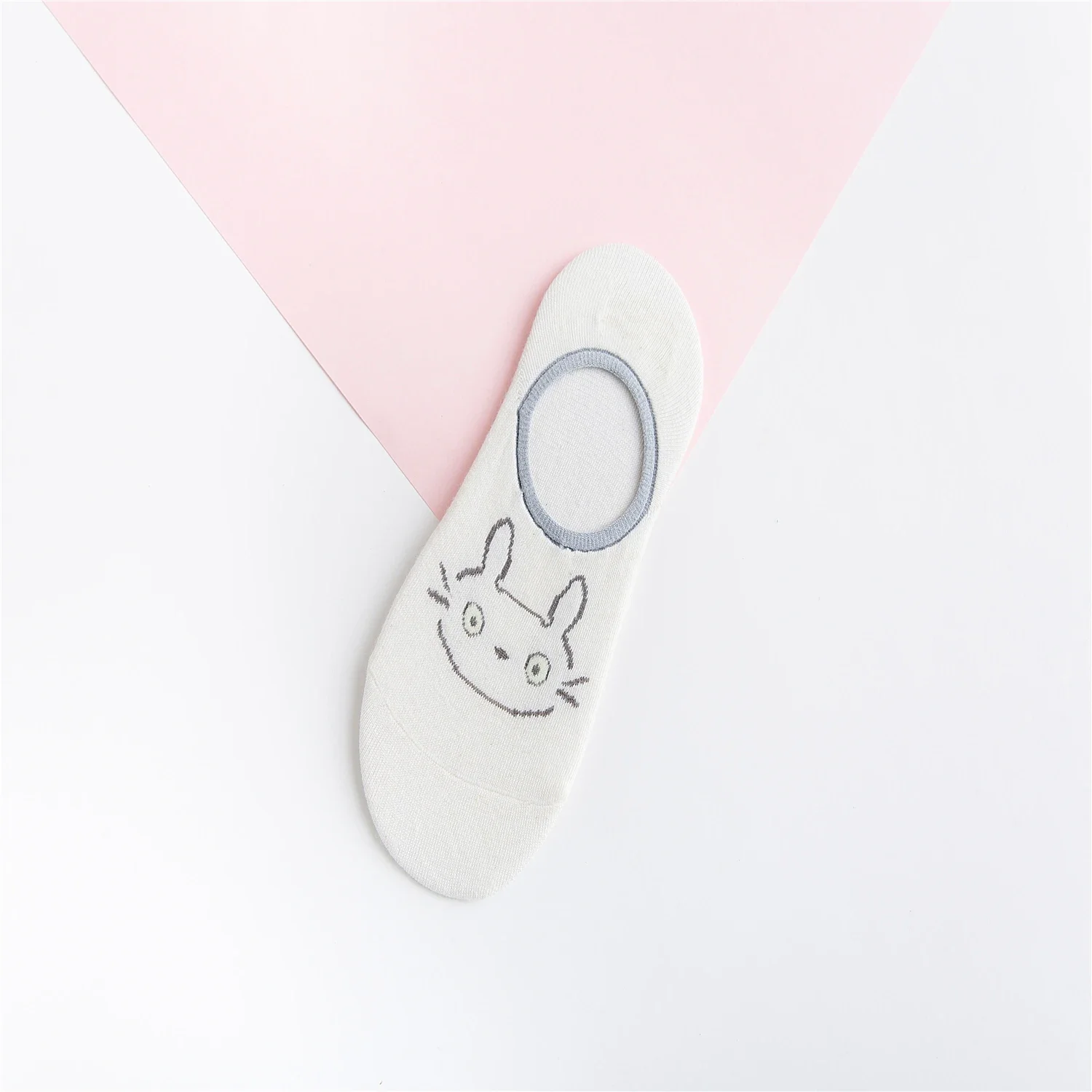 Primavera ed estate Nuovi calzini bassi in cotone dolce e adorabile Calzini da barca invisibili bianchi in cartone animato