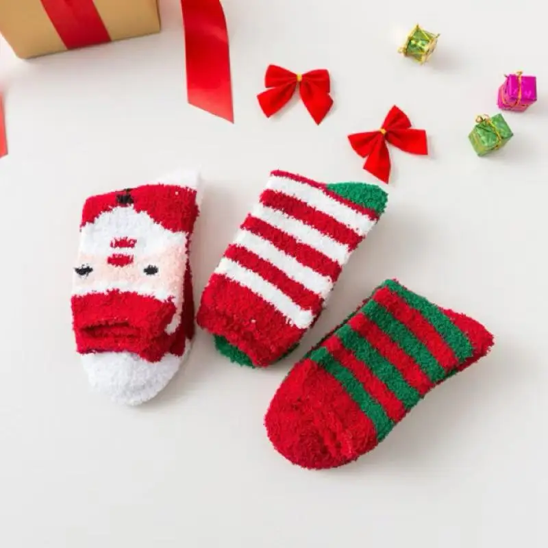 Зимнее и осеннее толстое полотенце, рождественские носки, красные и зеленые с Санта-Клаусом, праздничный подарок на Рождество и Новый год.