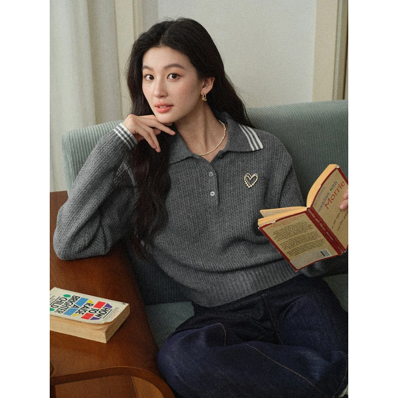 

ALXNAN Gray Wool Sweater Women Lapel Striped Cuffs Heart-shaped Beaded Loose-fit Sweaters Falll Casual Female Pullover L578125