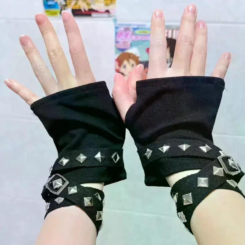 

Gothic Punk Fingerless Gloves Rivet Oversleeve Black Cuff Cosplay Hip Hop Fashion Costumes Accessory
