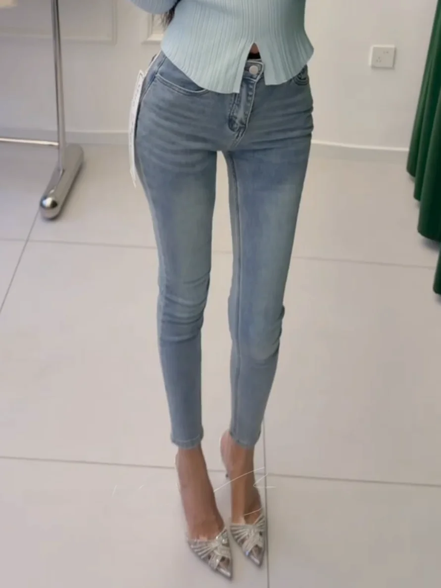

High Waist Slim Fit Jeans Women's Fashionable Washed Blue Slim Leggings Pants Cotton Elastic Denim Simple Style Winter Season