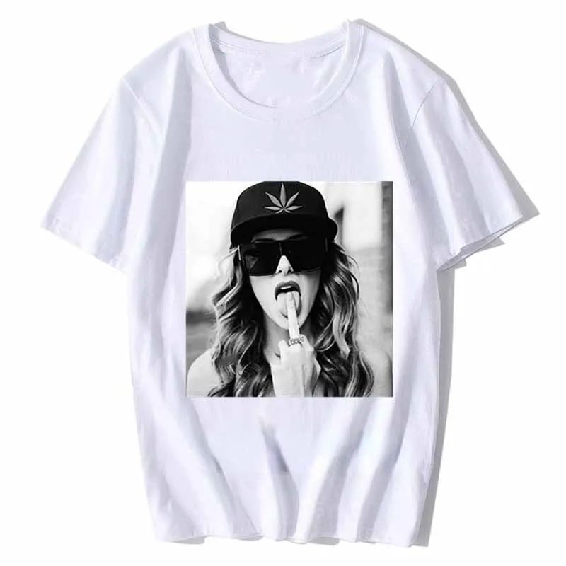 Sexy Girl Kiss Middle Finger Cool T Shirt Harajuku Hip-hop Streetwear Men Women Summer Fashion Cotton Tops Ropa