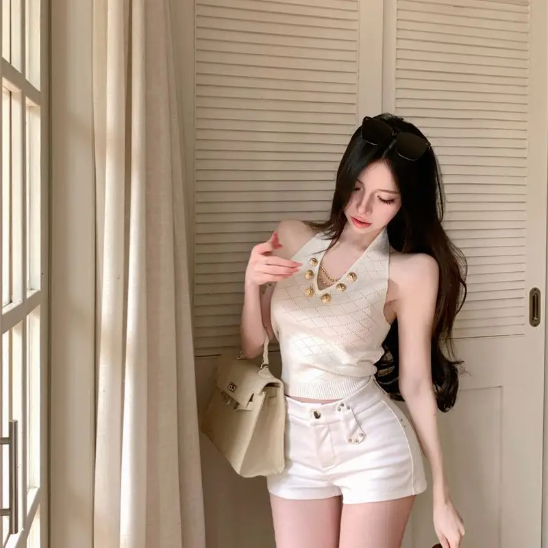 Women's 2026 Summer New American Hot Girl V Neck Halter Button Front Knit Cropped Tank Top Slim Fit Sexy Y2K Streetwear Chic