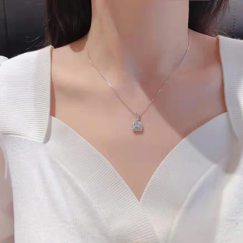 QYI 100% 18K White Gold Natural Diamond Square Pendant Necklace Women's Party High Jewelry Birthday Gift