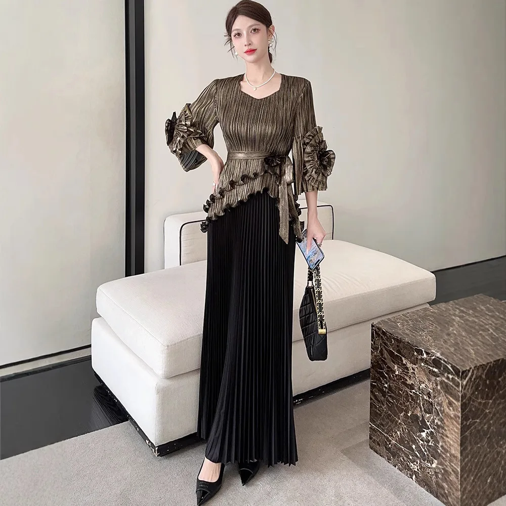 

Miyake High-end Temperament Fashion Suit Spring New Women's Gold Stamping Irregular Top High Waist Long Skirt Two-piece Set